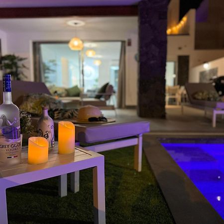Welcome To Villa Bali A Luxurious Modern Getaway Лос-Крістіанос Екстер'єр фото
